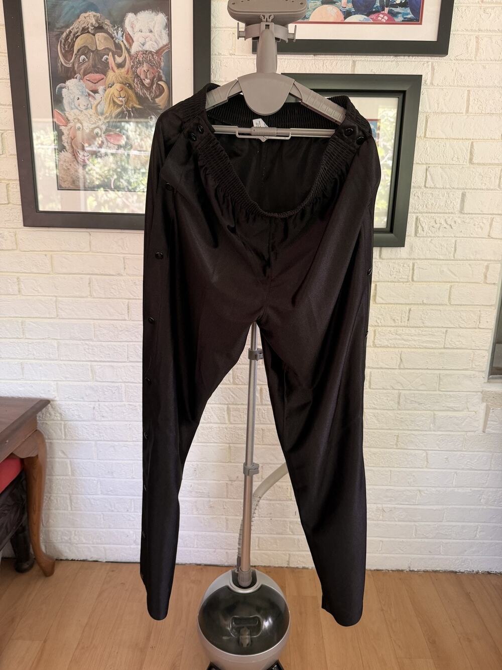 Sleek Eastboy Tear-Away Pants Women's Large